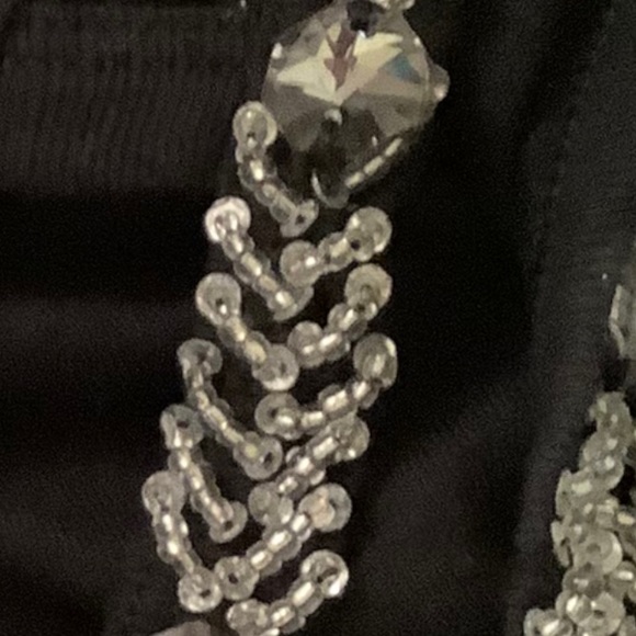 CASUAL LIVING VINTAGE TANK TOP WITH BEADED NECKLINE AND BACK. SIZE MEDIUM - Picture 8 of 16